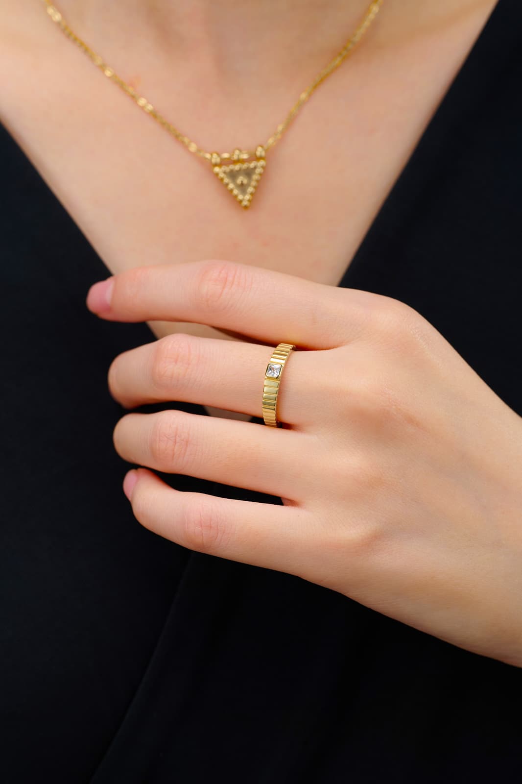 Anillo Solitario Estriado